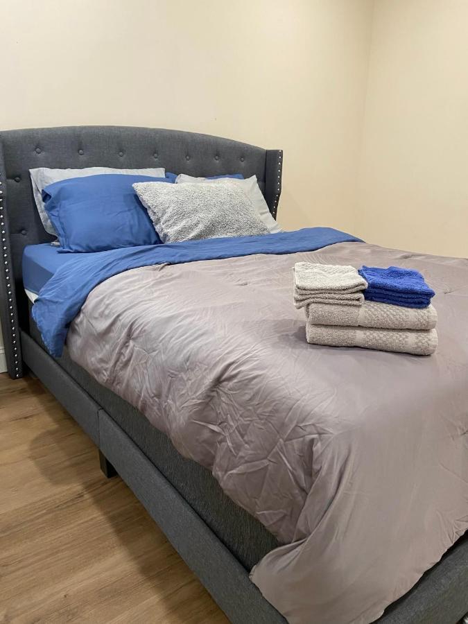 Private Room In South Philly Near Arenas! Philadelphia Eksteriør billede