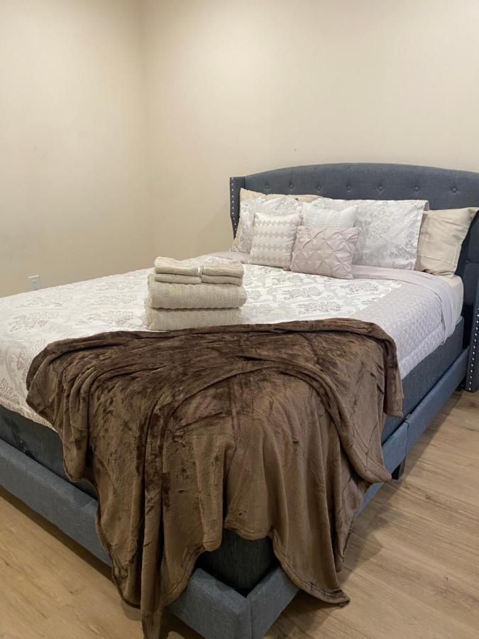 Private Room In South Philly Near Arenas! Philadelphia Eksteriør billede